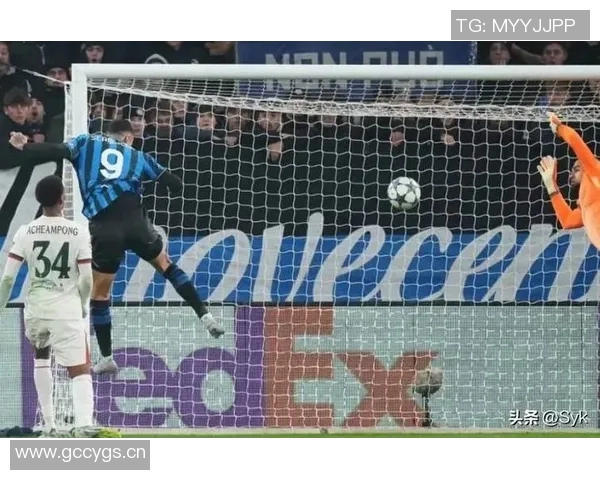 神奇扑救广岛三箭球员近距离头球攻门蹇韬极限反应将球捞出